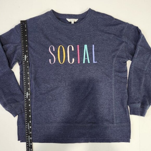 Wildfox SOCIAL Embroidered Sweatshirt Womens S Blue Crewneck Split Hem‎ - Picture 5 of 8